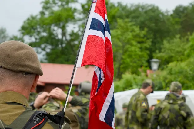 061502